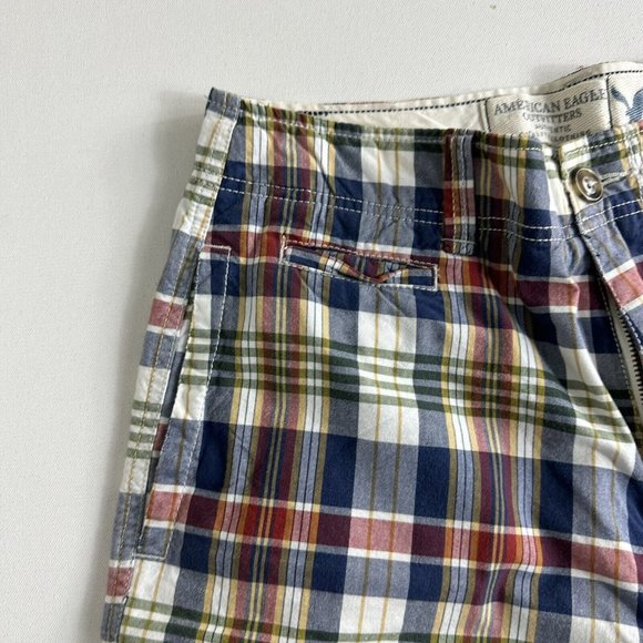 VTG American Eagle Outfitters Mens Longer Length Shorts Size 30 Multicolor Plaid - Picture 6 of 9